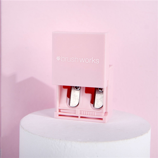 Brushworks Cosmetic Pencil Sharpener (Picture 4 of 4)