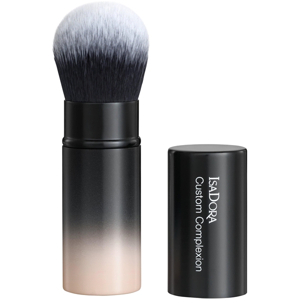 IsaDora Custom Complexion Brush (Picture 1 of 3)