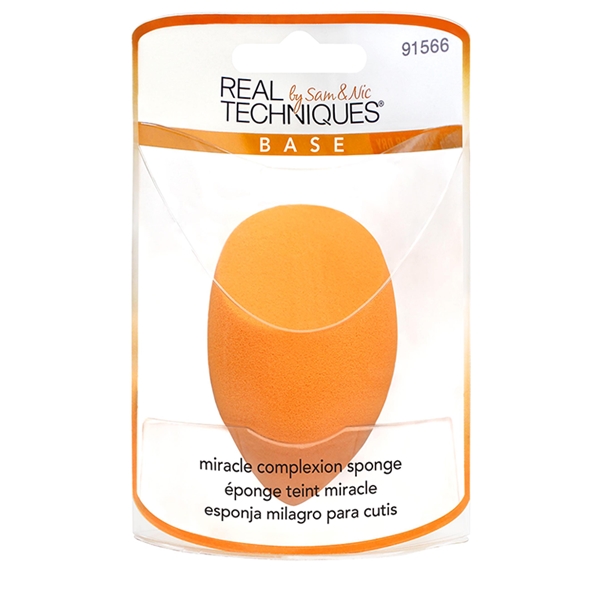 Real Techniques Miracle Complexion Sponge (Picture 1 of 3)