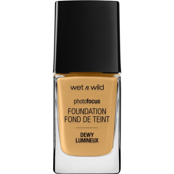 Photo Focus Dewy Foundation (Picture 1 of 3)